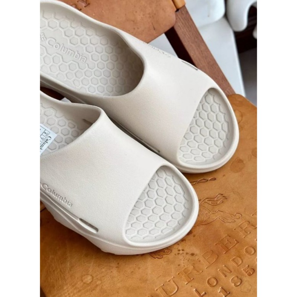 ❤️星光衫悅❤️Columbia哥倫比亞三色休閒拖鞋 戶外居家 EVA泡棉式體一成形 a72-細節圖8