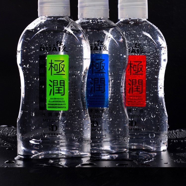 【實體店面現貨 附發票】台灣 DUAI 獨愛 極潤 水溶性 潤滑液 220ml 附尖嘴 潤滑 冰爽刺激 極潤快感-細節圖4