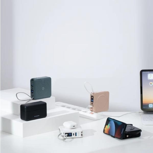 現貨免運『MOZTECH』萬能充 PRO 二代萬能行動電源Pro 自帶線 五合一行動電源 無線充電器 自帶充電線 多色-細節圖7