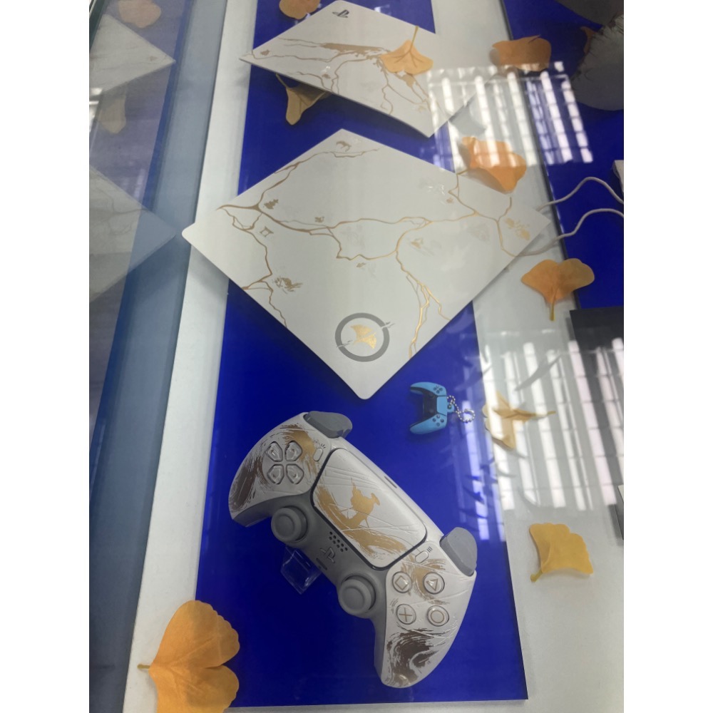 【2025/10/2】PS5 羊蹄山戰鬼 Ghost of Yotei 收藏版  限定版 首批ㄧ般版 都全新新品未使用-細節圖4