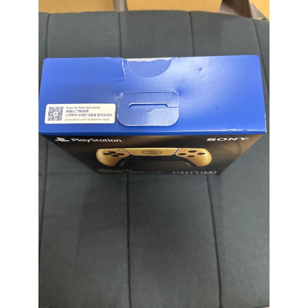 PS5 DualSense 無線控制器 007 FIRST LIGHT CFI-ZCT2G 007手把全新盒況有裂痕-細節圖4