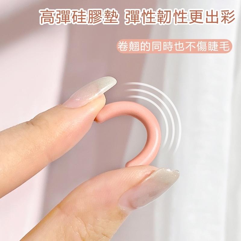 現貨 睫毛夾 睫毛 捲翹夾子定型夾眼睫毛輔助器女便攜式持初學者化妝工具 迷你塑膠 局部 迷你 捲翹器 持久 小型 貓爪-細節圖4