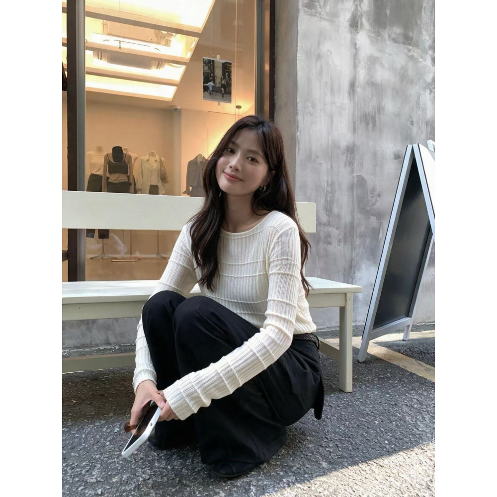𝙉𝙤_8591隨性微露～立體紋理寬領長袖上衣-細節圖8