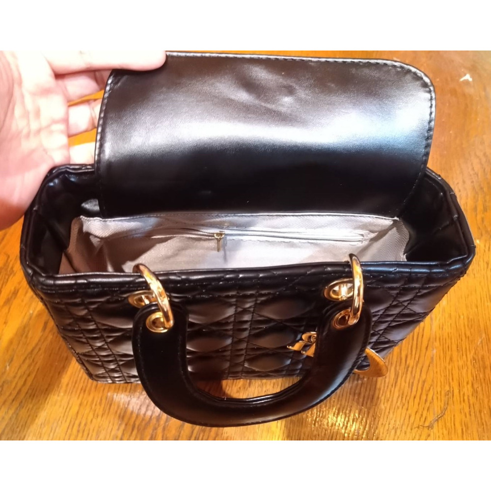 黑色 羊皮 籐格紋 金吊飾 中款 黛妃包 手提包 斜背包-細節圖5