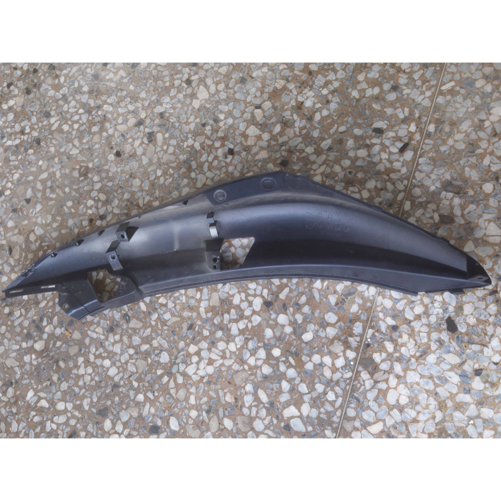 YAMAHA山葉原廠 右側蓋 深藍 六代 新勁戰 二手-細節圖3