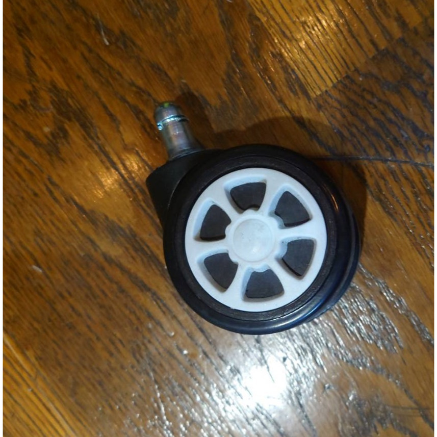 2手 電競椅零件 電競 2吋半 萬向輪 長9cm,直徑6公分 腳踏板 左右扶手-規格圖1