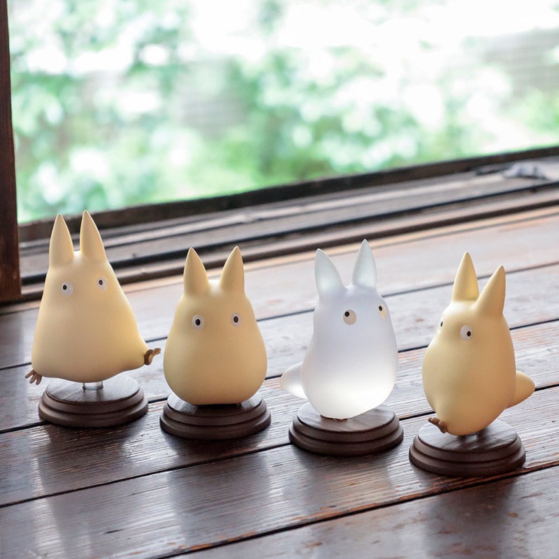 現貨 宮崎駿 手掌公仔擺飾 龍貓 透明小龍貓-細節圖2