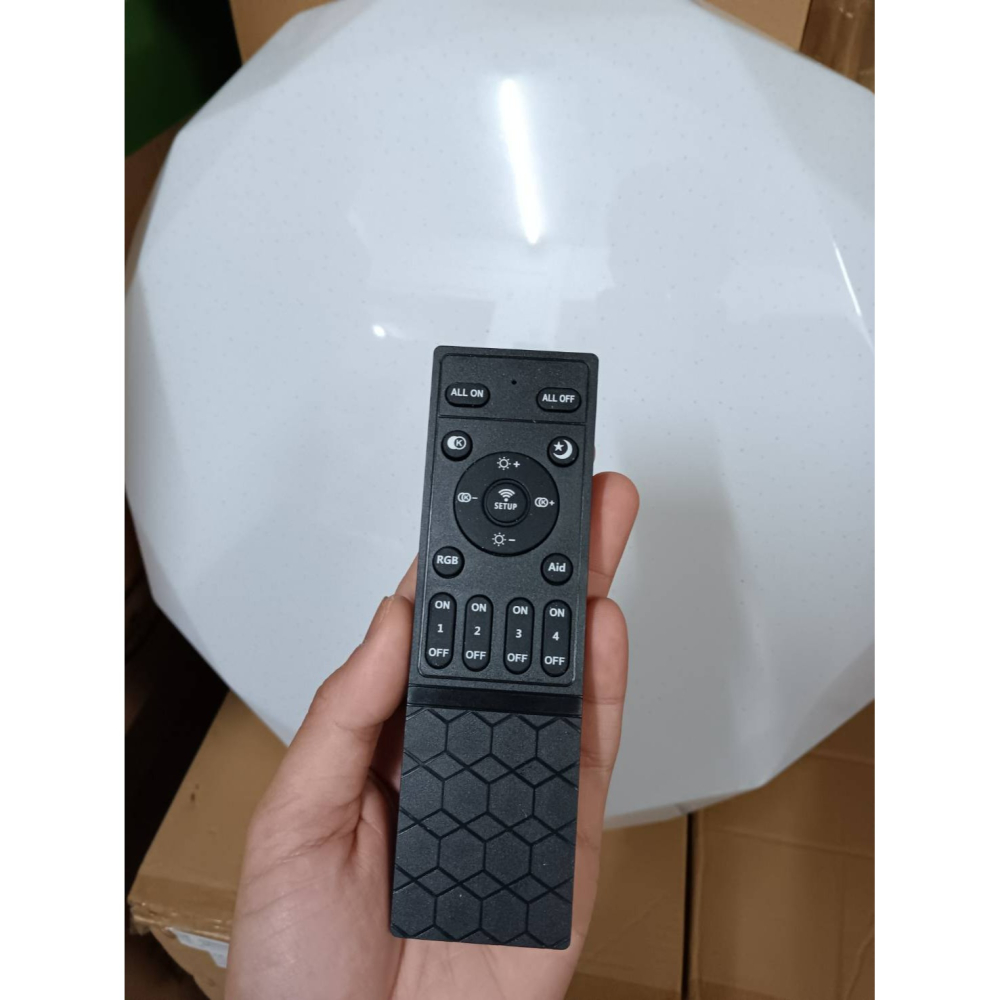 含稅 KAOS LED 遙控調光調色吸頂燈 40W/60W 鑽石罩 附遙控器 3000K黃光~6000K白光 全電壓-細節圖3