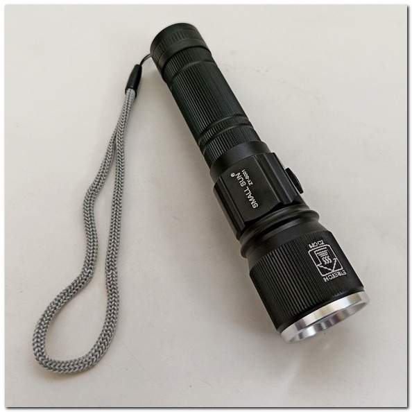 白激光 強光手電筒  TYPE-C 遠射聚光led燈 數字顯示電量  超亮手電 附18650鋰電池-細節圖3