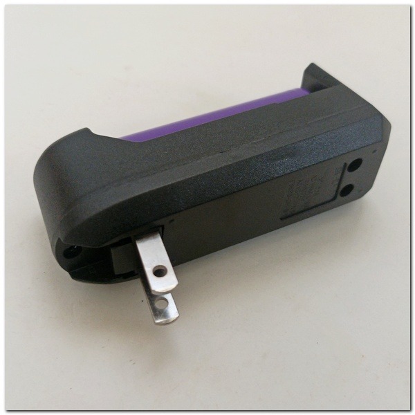 鋰電池充電器 單槽鋰電池充電器 萬能座充 18650充電器 14500充電器 16340充電器 鋰電池萬用充電器 充電器-細節圖2