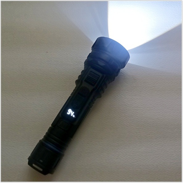 X-57強光手電筒 激光炮 白激光便攜充電超亮戶外變焦 遠射聚光LED燈 電量數顯 推動式變焦/單手可變焦/紅光警示燈-細節圖5