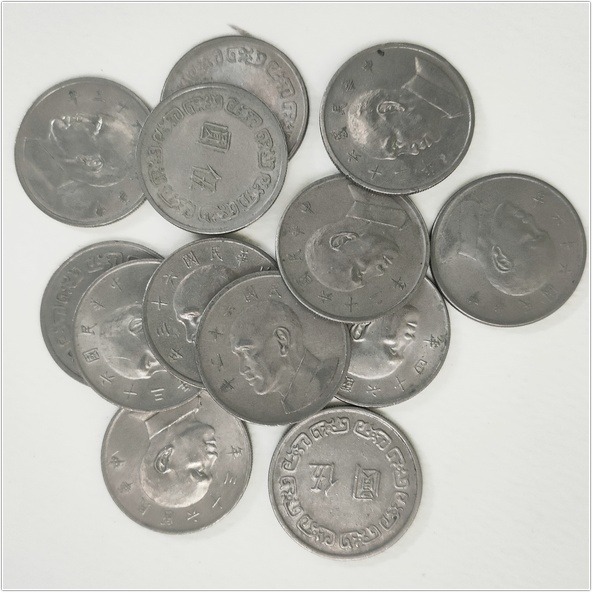 59-68年舊版以停用大伍圓 5元舊5元硬幣 適合贈送朋友結緣 伍圓/有緣 便宜轉手賣給有緣人收藏-細節圖3