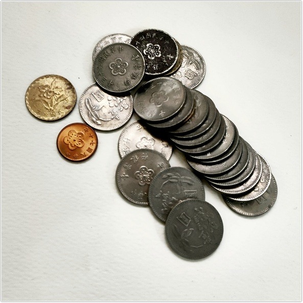 台灣銀行 49~68年發行 壹圓硬幣 懷舊 稀有 舊幣1元 錢幣 大壹元錢幣-細節圖3