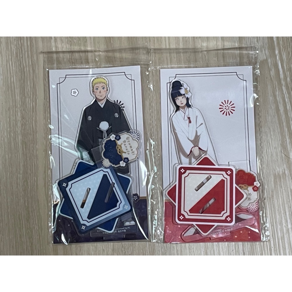 【小龍便宜公仔】全新 正版 動漫 週邊 火影忍者 立牌 鳴人 雛田 婚禮 壓克力立牌-細節圖3