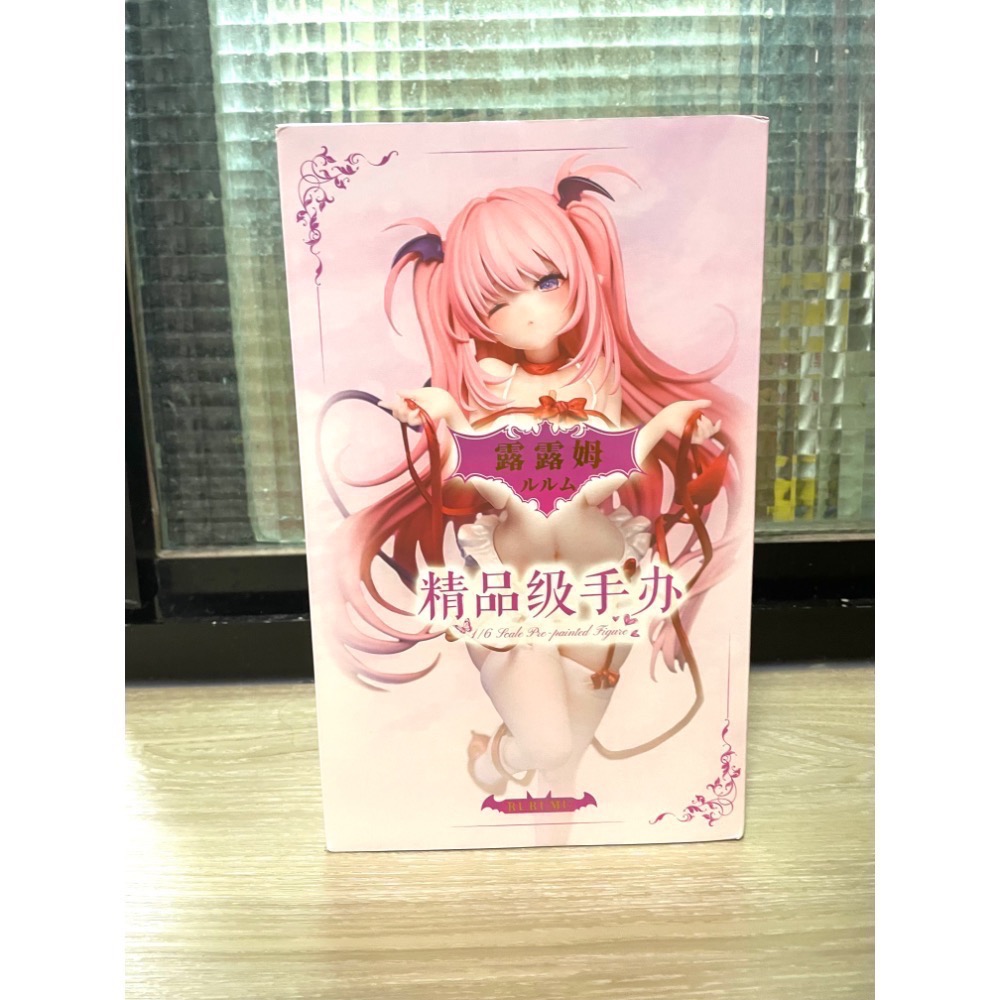 【小龍便宜公仔】全新 正版 特典版 BearPanda 原創插畫 毛玉牛乳 露露姆 溫感漆 追視眼 1/6 PVC-細節圖2