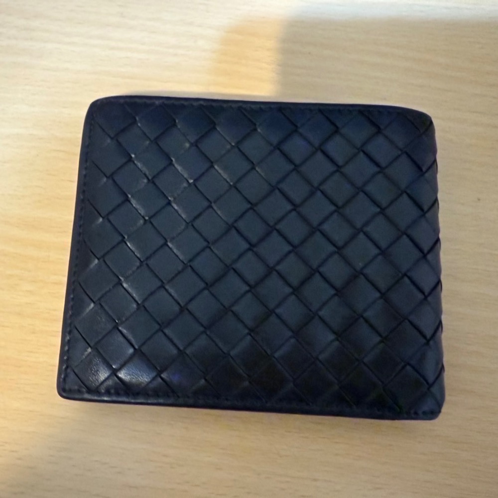 BV Bottega Veneta 八卡皮夾 黑色 短夾 經典編織 對開 Bv短夾-細節圖3