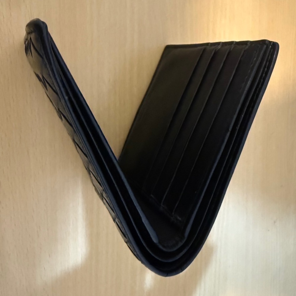 BV Bottega Veneta 八卡皮夾 黑色 短夾 經典編織 對開 Bv短夾-細節圖7