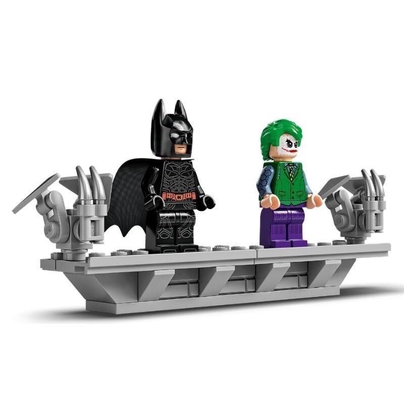 [木木磚家] LEGO  76240  DC英雄  黑暗騎士 蝙蝠車-細節圖3