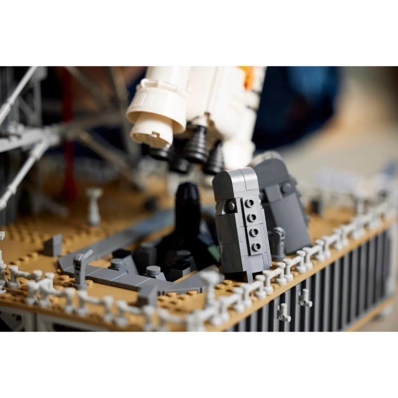 [木木磚家] 現貨 只剩一盒 要買要快 LEGO 10341 Icons NASA 阿提米絲太空發射系統-細節圖4
