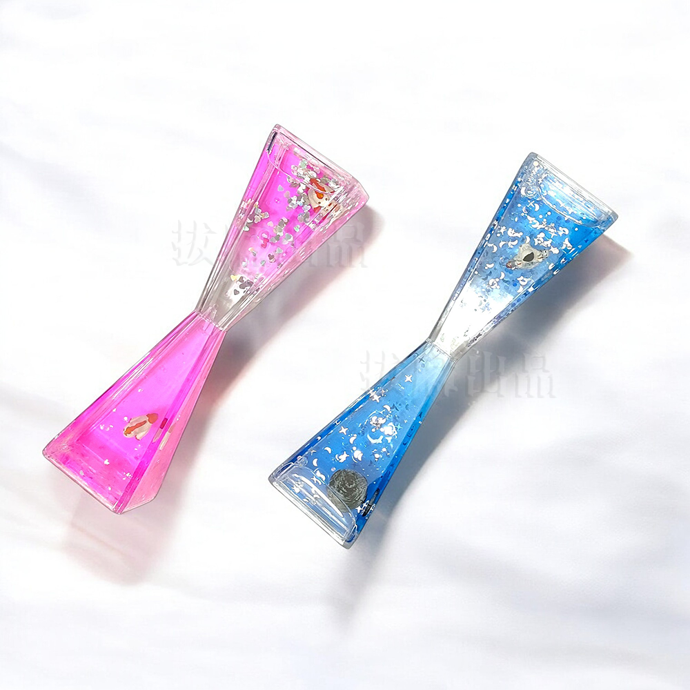 [現貨][台灣出貨]油漏 裝飾 擺飾 生日禮物 交換禮物 桌面擺飾 尾牙 禮品 贈品 太空人 創意造型 裝飾品 壓克力-細節圖3