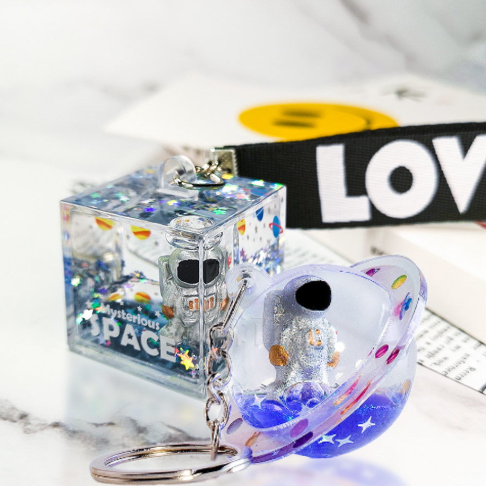 [現貨][台灣出貨]鑰匙圈 液體 流沙 壓克力 造型鑰匙圈 背包吊飾 掛飾 吊飾 創意造型 禮品 生日禮物 交換禮物-細節圖7