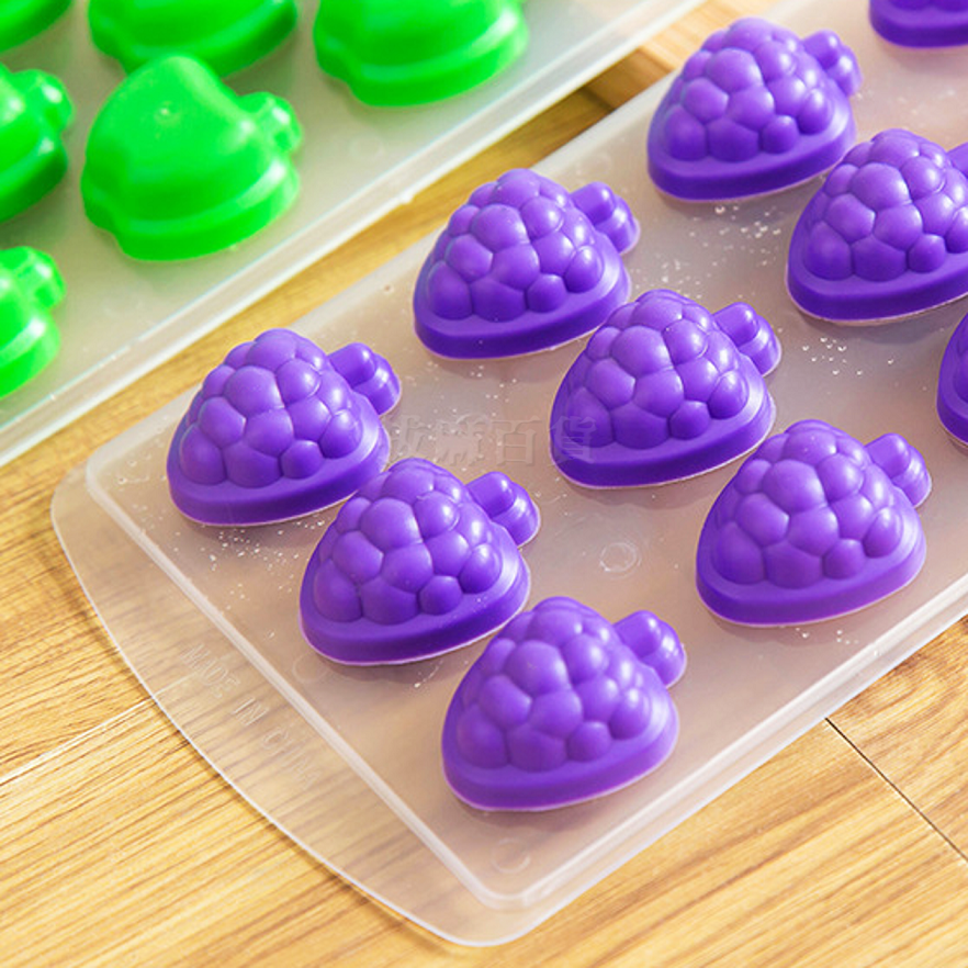 [現貨][台灣出貨]冰塊盒 製冰盒 矽膠冰塊盒 塑膠製冰盒 造型冰塊 冷飲 冰棒 冰塊 水果造型 塑料DIY自製-細節圖8