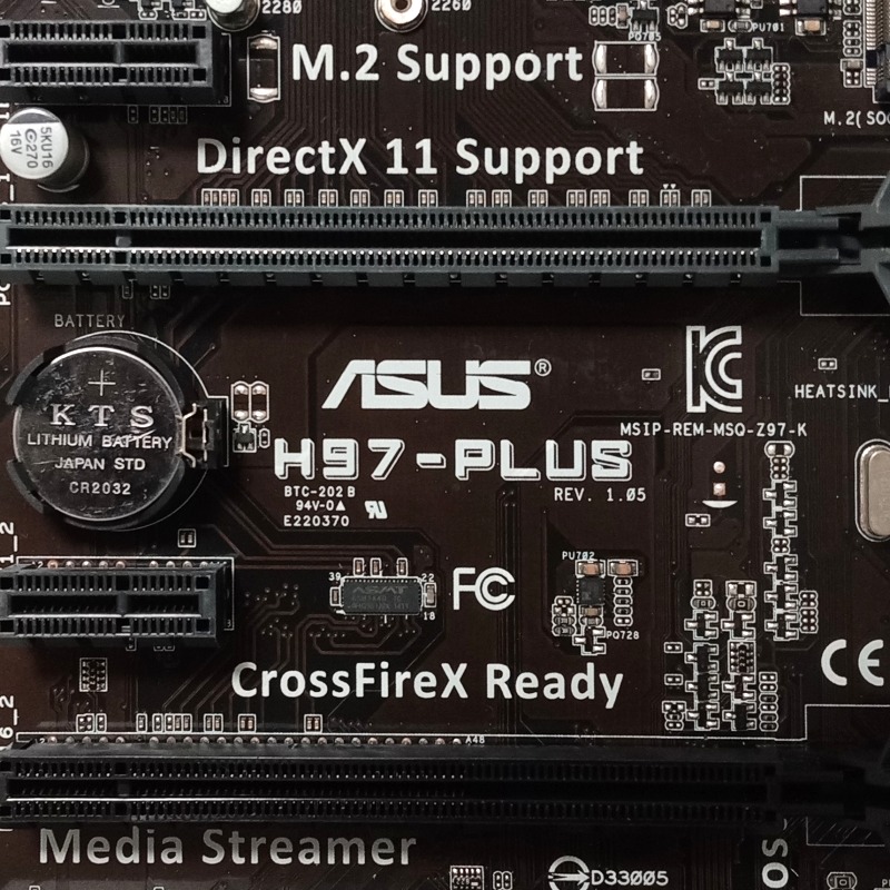 1150腳位 實體拍攝 ASUS H97-PLUS + E3-1231 V3 + 高效能散熱器/附檔板-細節圖5