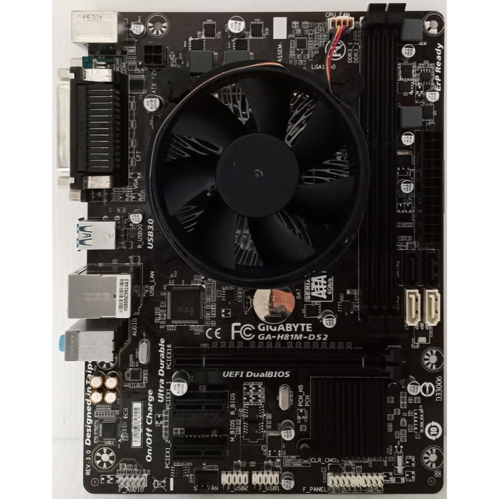 1150腳位 實體拍攝 GIGABYTE GA-H81M-DS2 + E3-1231 V3 + 高效能散熱器/附檔板-細節圖2