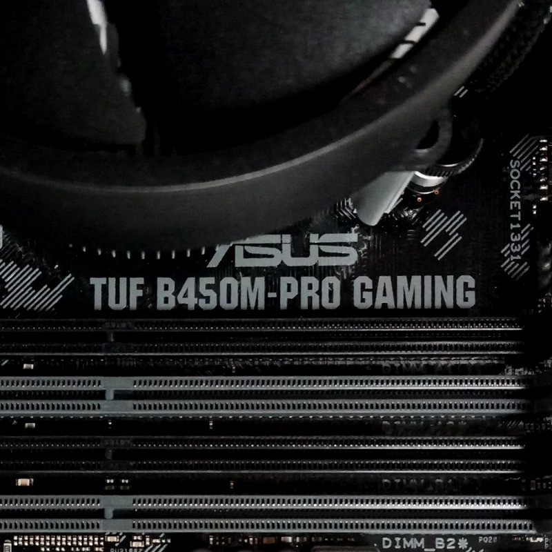AM4腳位 實體拍攝 ASUS TUF B450M-PRO GAMING + R5-1600 + 銅柱散熱器/附檔板-細節圖5