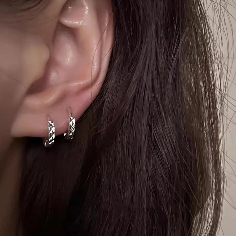 【A&R】S999純銀韓系幾何菱形圈圈耳扣款耳環 10mm 12mm任選(男女款 抗過敏 養耳洞 個性 情人節 禮物)-細節圖2