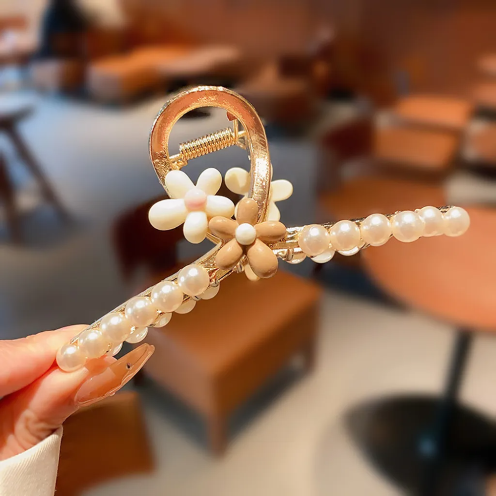 【JS.8飾品】小清新甜美珍珠花朵 愛心 鯊魚夾 珍珠 金屬感 髮飾-細節圖3