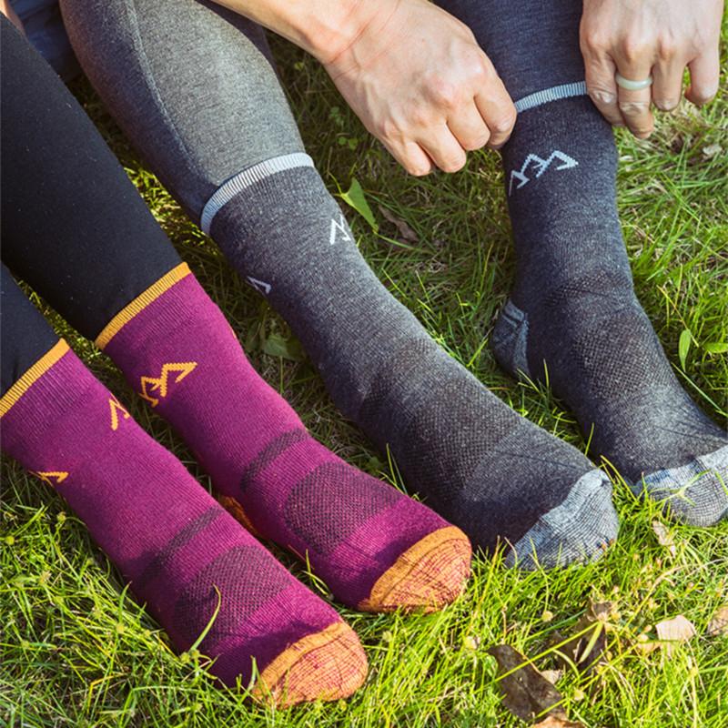 【A-Yue戶外趣】山拓抗震羊毛襪 男女款 登山保暖襪 毛巾底運動襪 加厚登山襪 運動襪 吸濕排汗防臭襪 秋冬機能羊毛襪-細節圖4