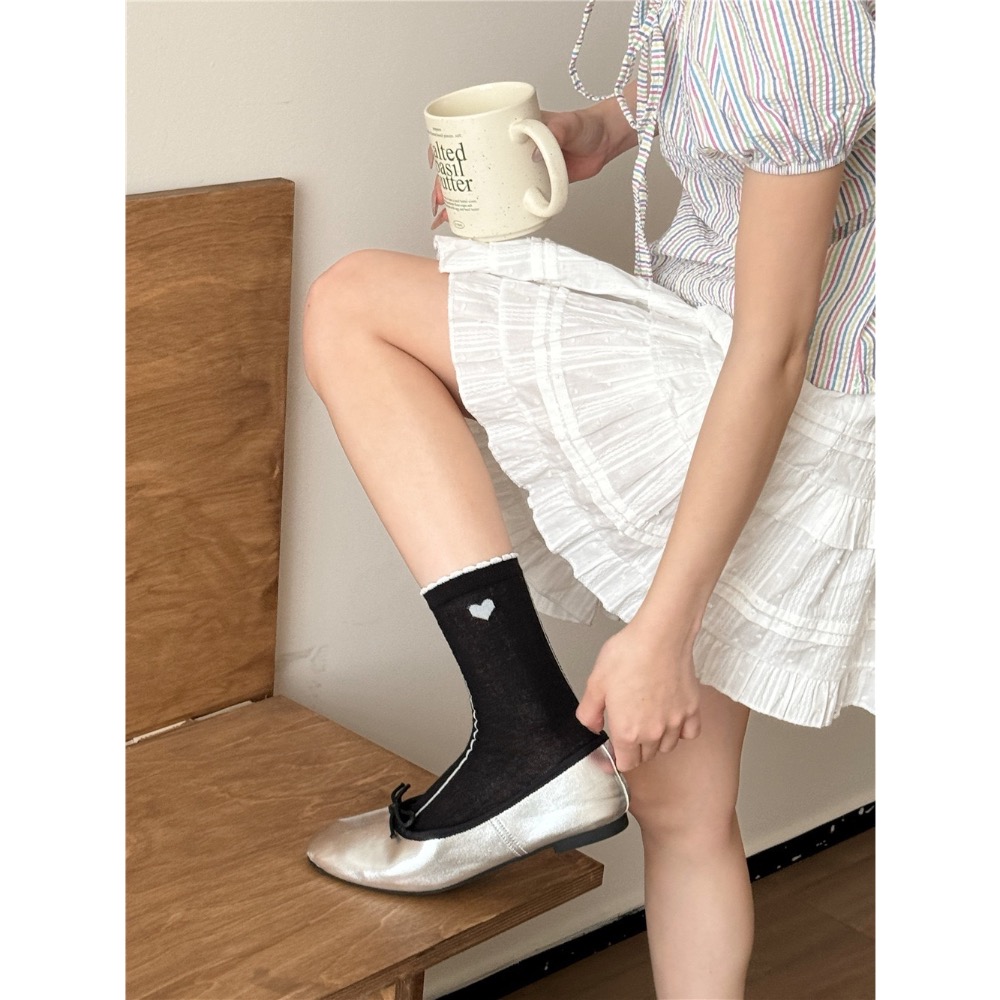 微透愛心中線中筒襪-細節圖2