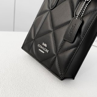 Mini Tote  小琴谱包 整体色系都是非常适合炎炎夏日 包型是简约的琴谱包-細節圖5