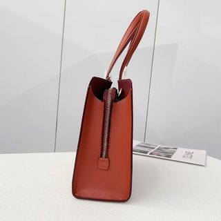 CK457..C家人造革配牛皮革，内置多功能袋，中央拉链隔层-細節圖5