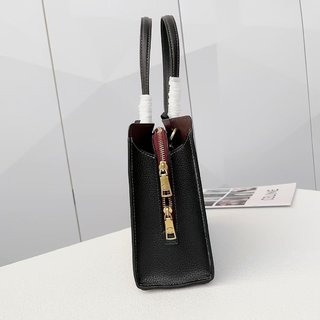  CJ806 C家新款 内置多功能袋，中央拉链隔层-細節圖3