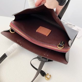  CJ806 C家新款 内置多功能袋，中央拉链隔层-細節圖8