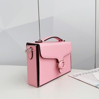 四色现货 新品到货 Tabby复古盒子包，个性表达做时髦的自己 盒型手袋，恣意感知当下美好挺括几何线条构筑，简约复古造型-細節圖3