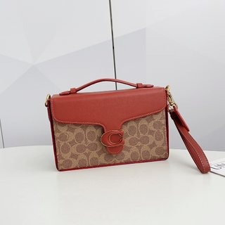 四色现货 新品到货 Tabby复古盒子包，个性表达做时髦的自己 盒型手袋，恣意感知当下美好挺括几何线条构筑，简约复古造型-細節圖9