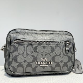 Elias Crossbody 邮差相机包 肩带可拆卸 可调节  经典老花logo  简约大气的款式 经典的碳黑色-細節圖6