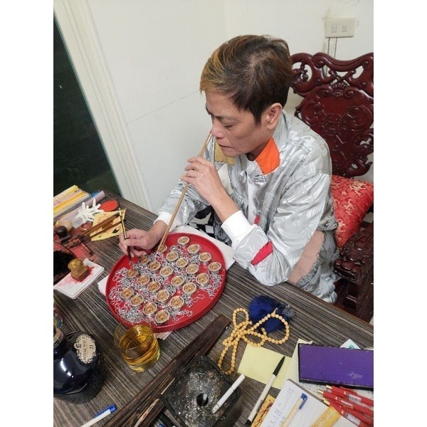 ☯眾神會廟方☯🔥現貨🔥超強護身符 更勝佛牌 真天二濟公開光加持 虎鬚 開運 招財 聚財 避邪 陰魂退散 化厄運-細節圖6