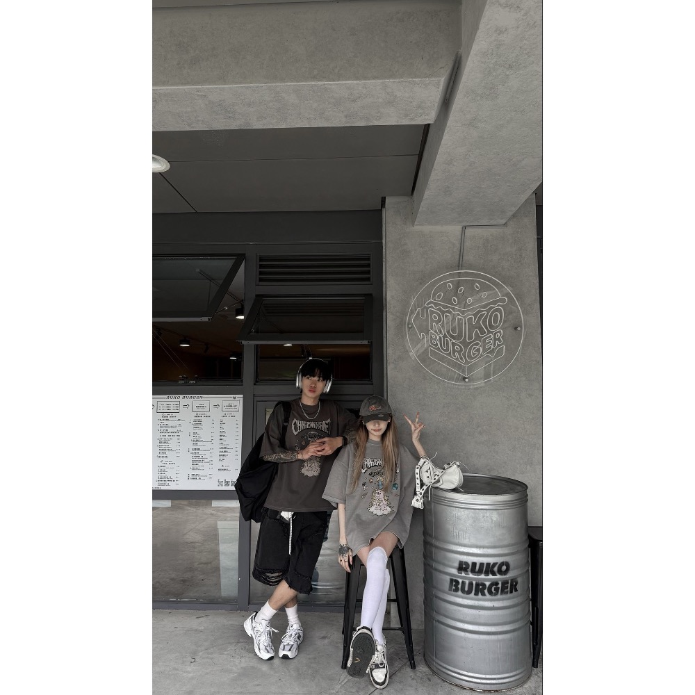 現貨 男女不拘黑系破壞七分牛仔報童褲-細節圖5