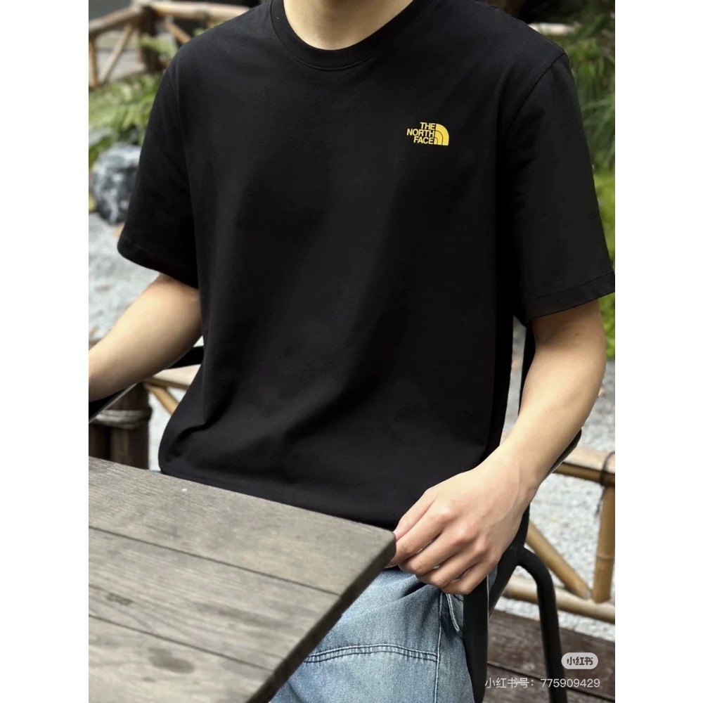 Tnf 優勝美九宮格短袖-細節圖11