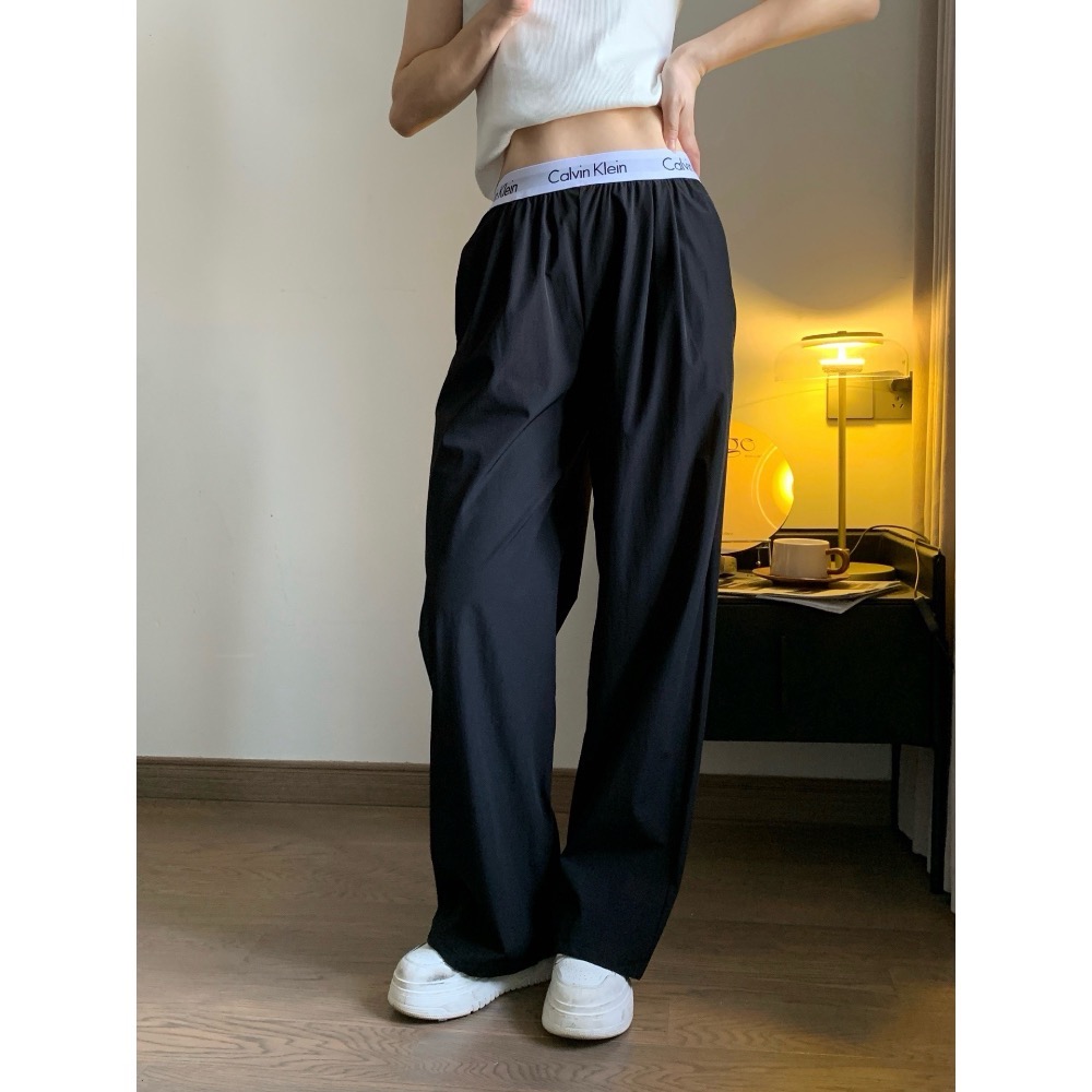 Calvin Klein腰頭字母梭織速乾闊腿褲，褲子版型超好-細節圖2