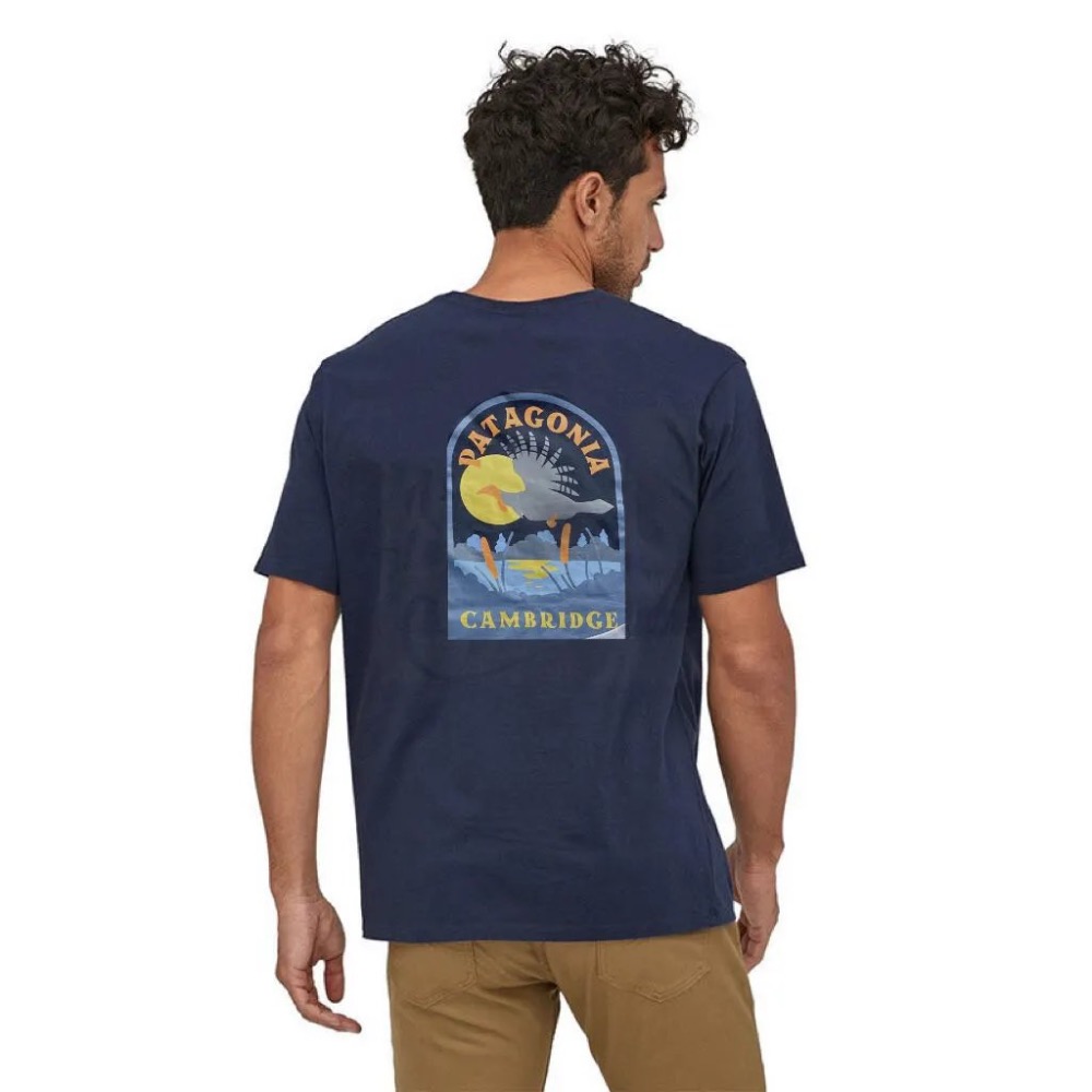 劍橋限定款！！ Patagonia 限定款短袖-細節圖4