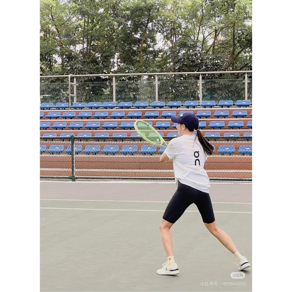 時尚運動品牌On昂跑男女同款絲光棉短袖T-細節圖2