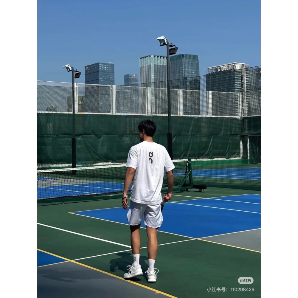 時尚運動品牌On昂跑男女同款絲光棉短袖T-細節圖3