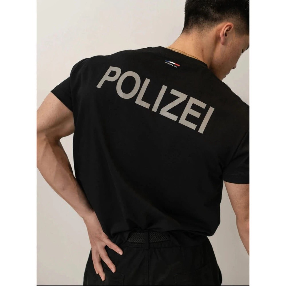 POLIZEI #【自帶涼感/巨顯壯】索羅娜面料3M反光印花 正肩顯壯 速乾 吸濕排汗 防曬 健身運動短袖T恤男女同款-細節圖3