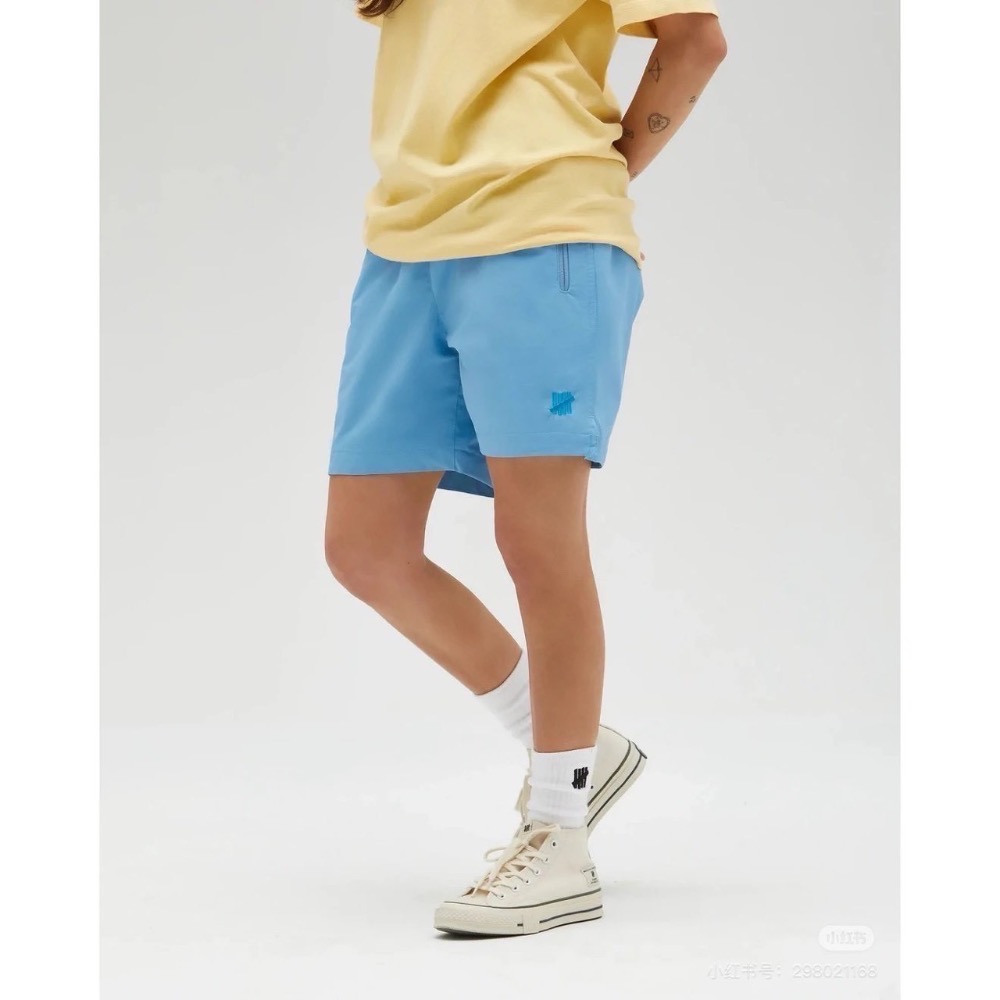 經典不敗五條槓#【基礎短褲】undefeated 經典五條槓刺繡Logo 拉鍊口袋 純色尼龍短褲 男女同款-細節圖3