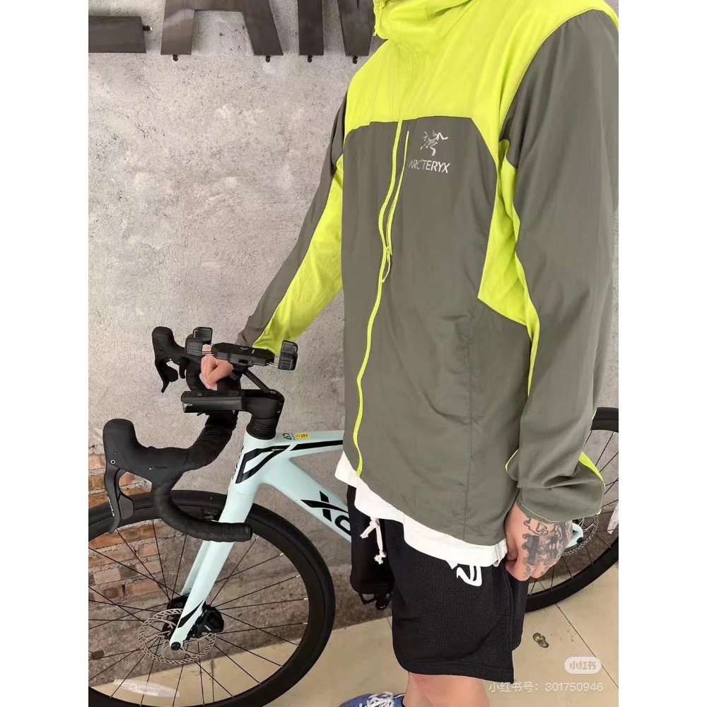 幾個特殊色出清 𝐀𝐑𝐂‘𝐓𝐄𝐑𝐘𝐗  始祖鳥 Squamish Hoody Arcteryx-細節圖3